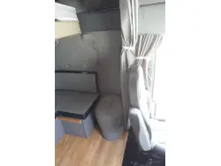 2002 FREIGHTLINER COLUMBIA