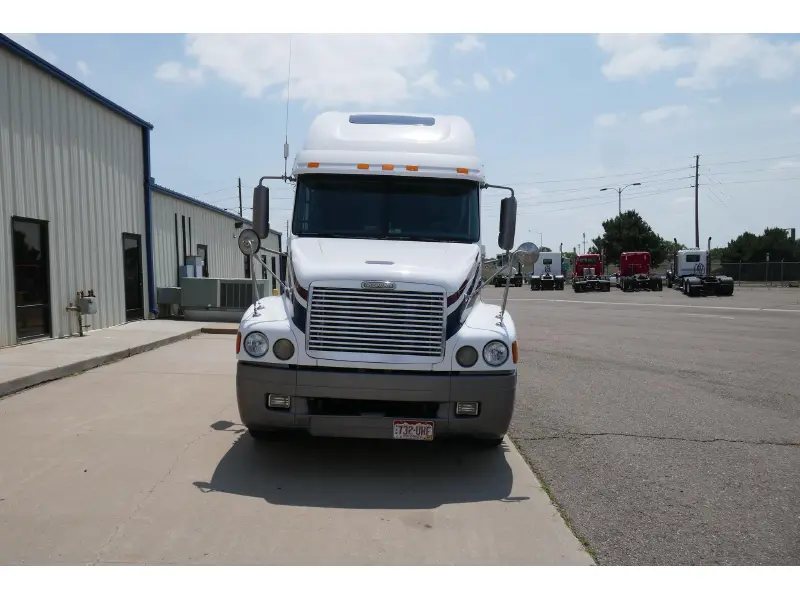 2002 FREIGHTLINER COLUMBIA
