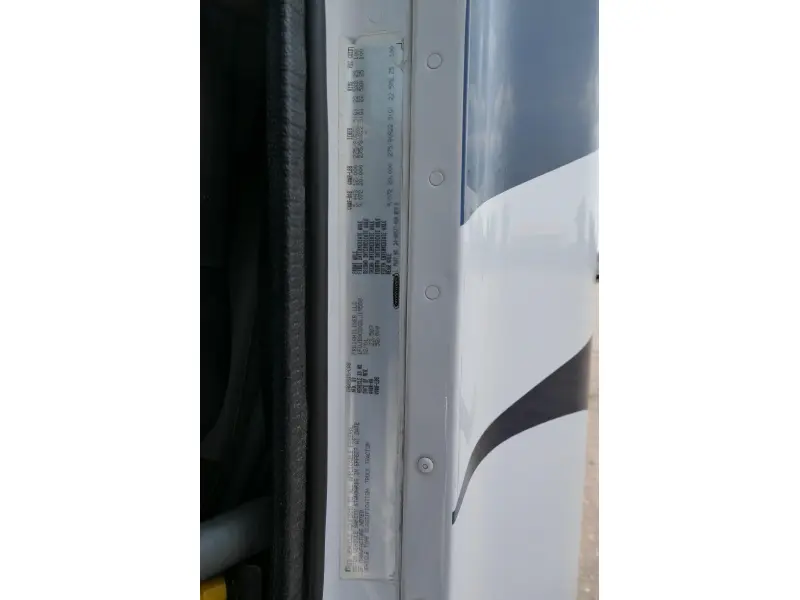 2002 FREIGHTLINER COLUMBIA
