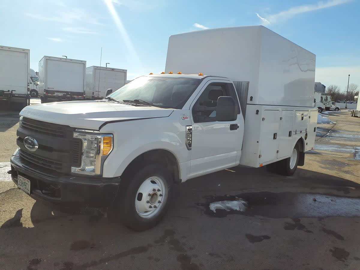 2017 FORD F350 in O Fallon, MO