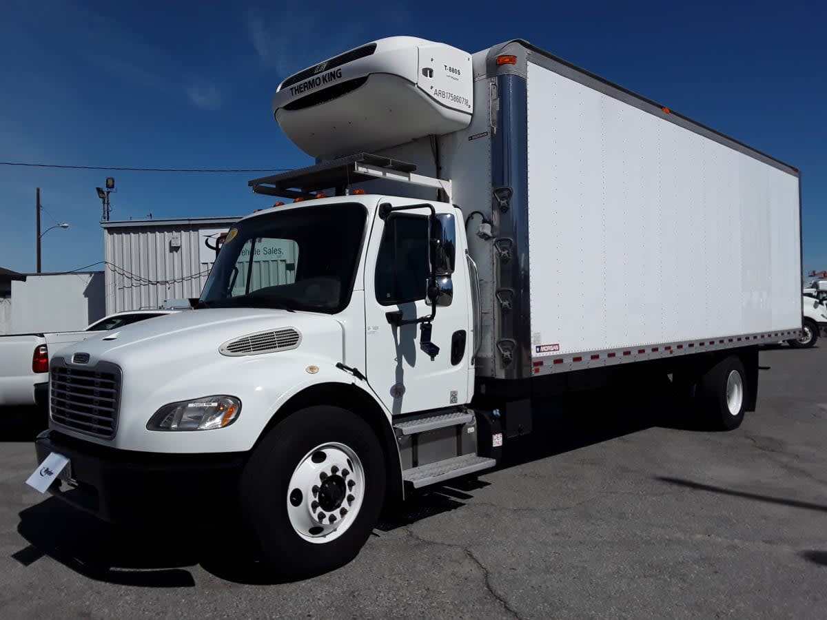2018 FREIGHTLINER BUSINESS CLASS M2 106 in Montebello, CA