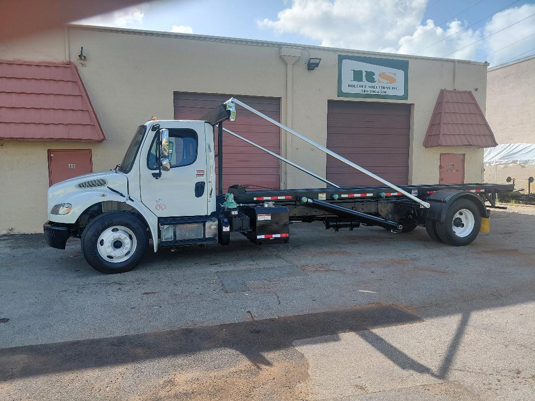 2018 FREIGHTLINER BUSINESS CLASS M2 in Cutler Bay, FL