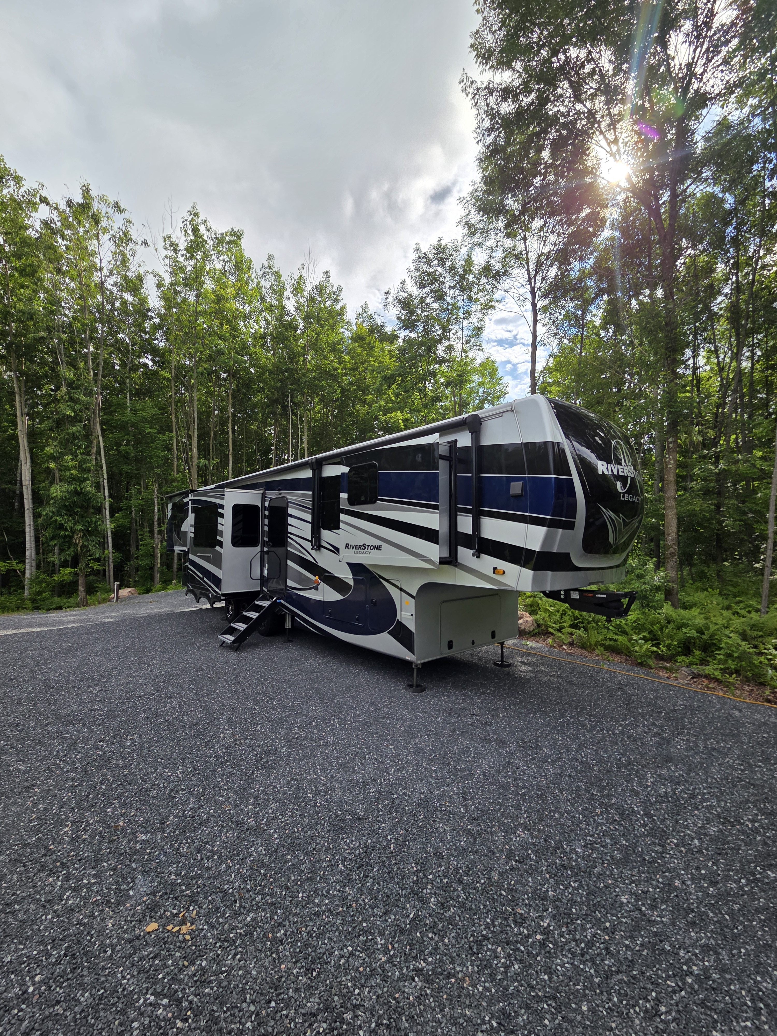 2023 Forest River RIVERSTONE LEGACY 419RD in medford WI