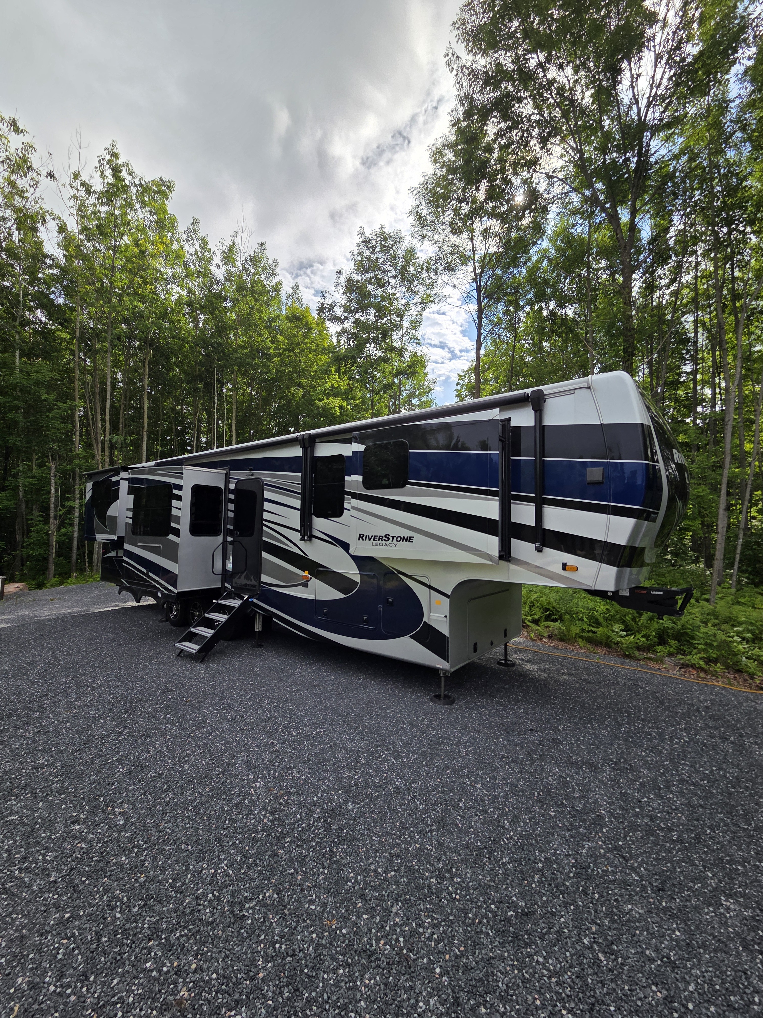 2023 Forest River RIVERSTONE LEGACY 419RD RV