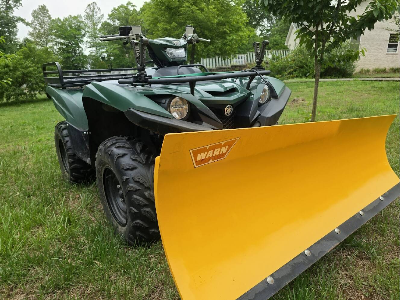 A photo of this 2016 Yamaha GRIZZLY 700 EPS LE