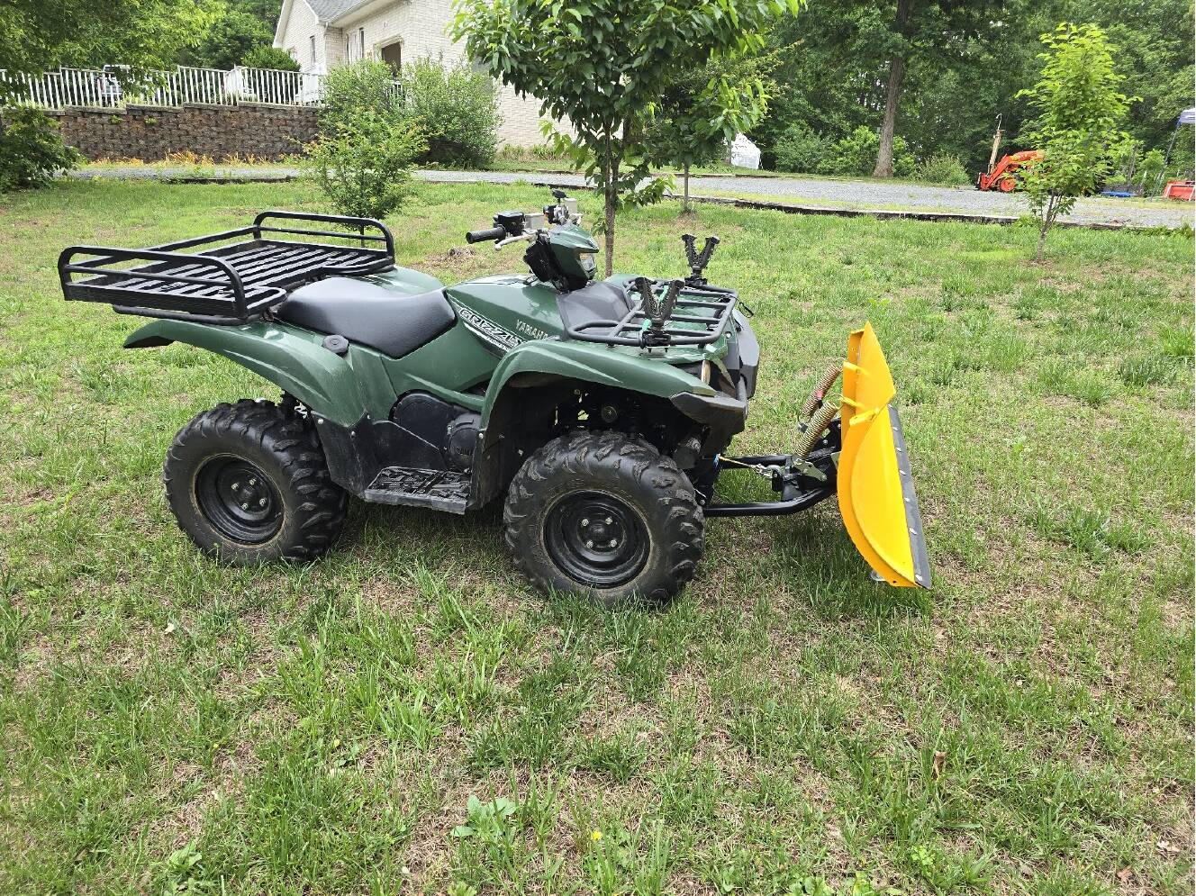 A photo of this 2016 Yamaha GRIZZLY 700 EPS LE