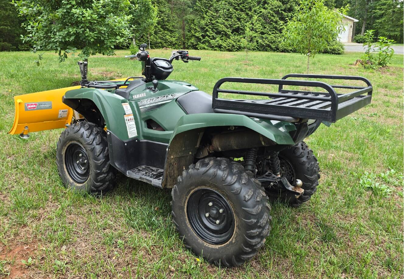 A photo of this 2016 Yamaha GRIZZLY 700 EPS LE