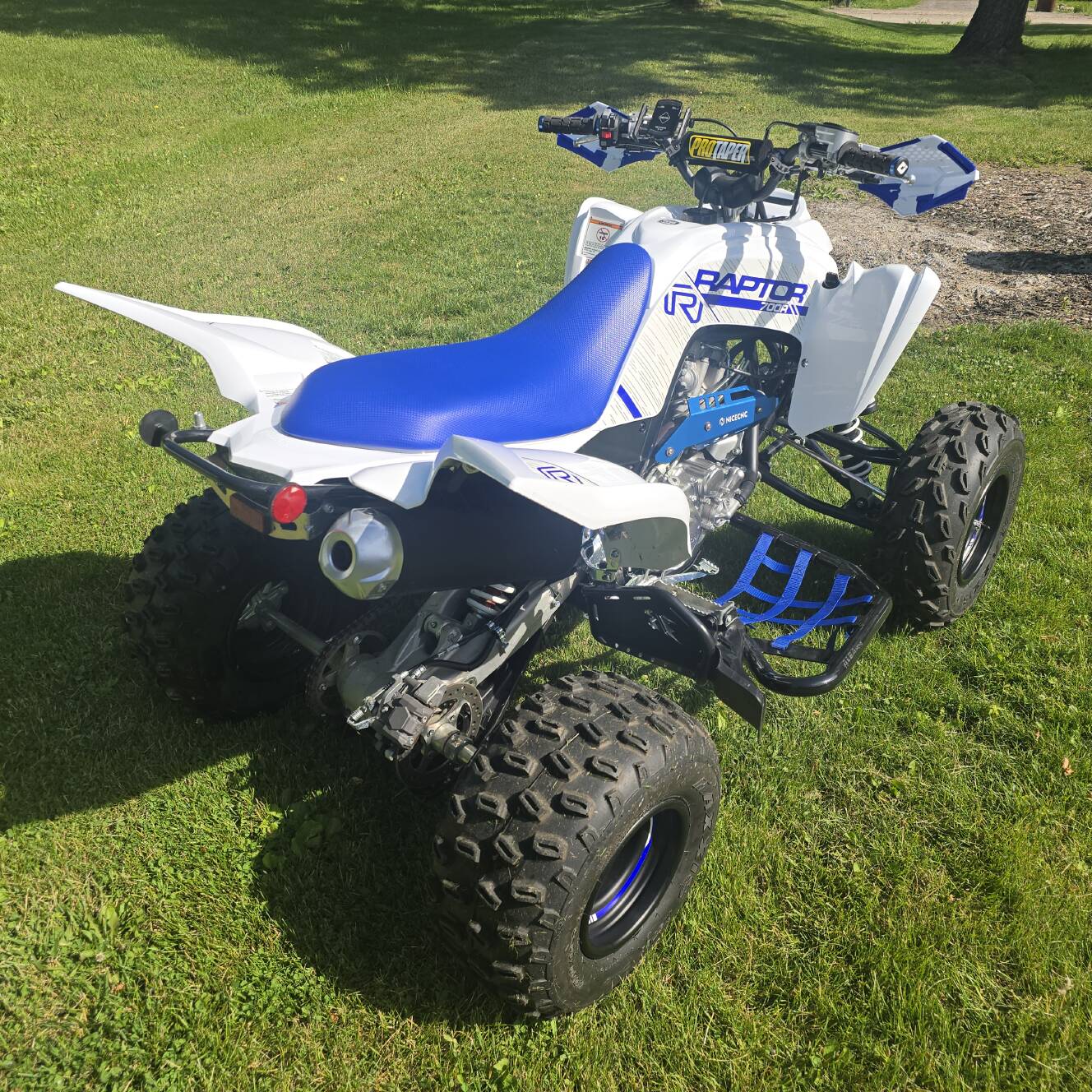 A photo of this 2022 Yamaha RAPTOR 700R SE