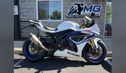 2023 Suzuki GSX-R 1000R ABS Sportbike motorcycle