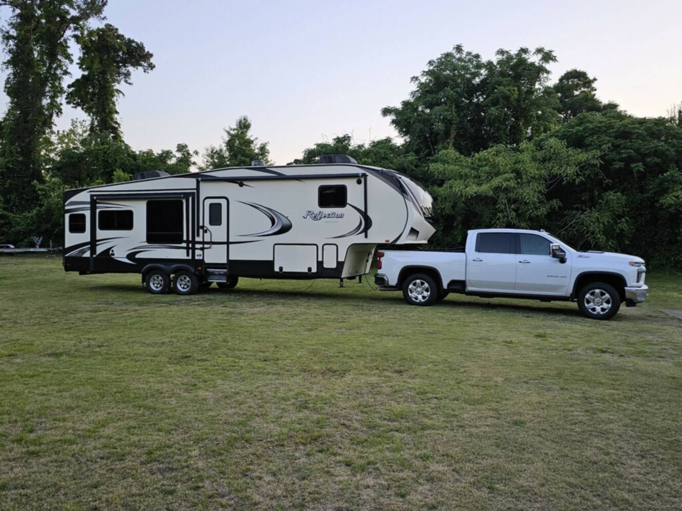 A photo of this 2020 Grand Design REFLECTION 337RLS