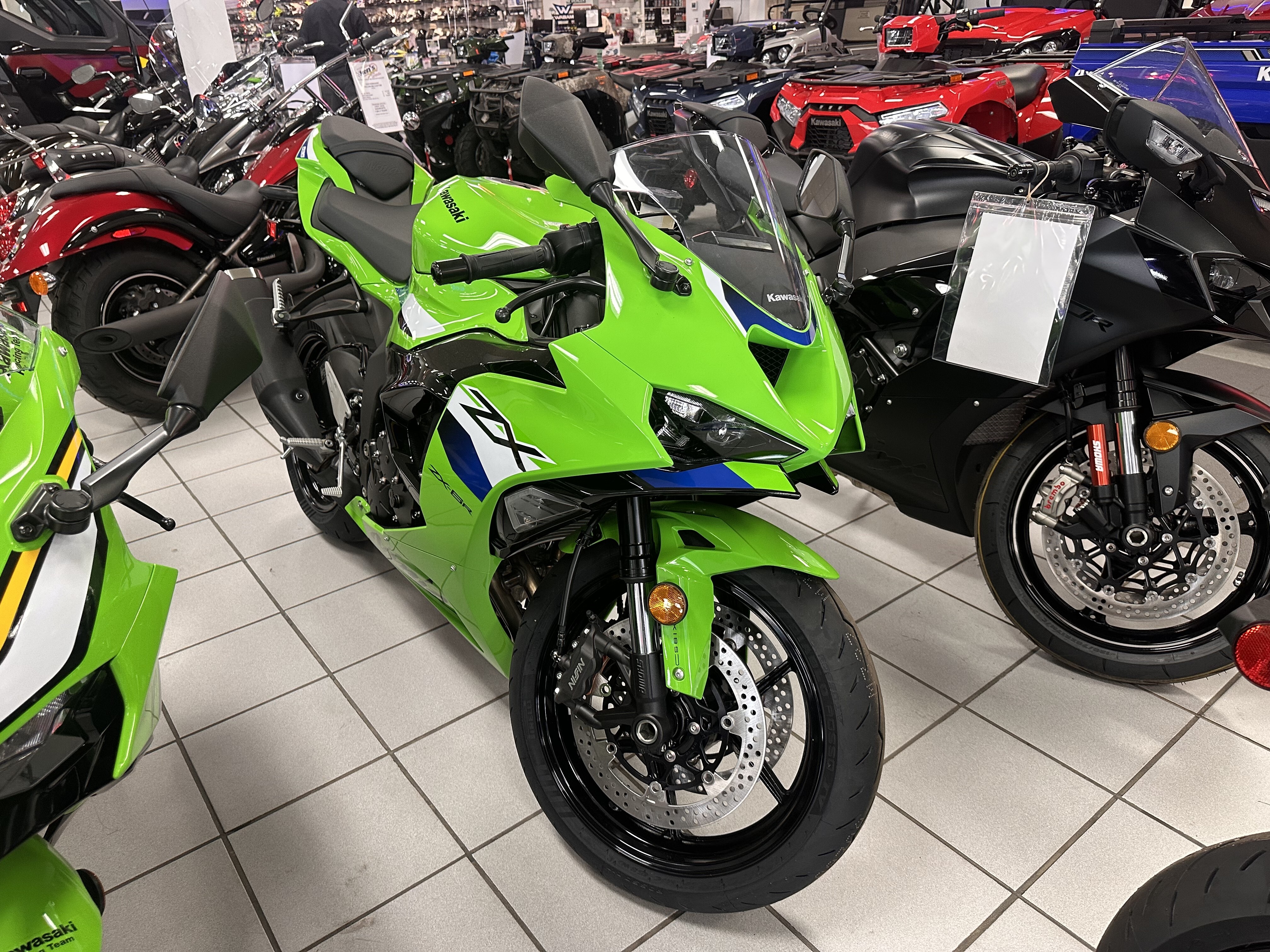 2026 Kawasaki Ninja® ZX™-6R ABS ABS in Kaukauna, WI
