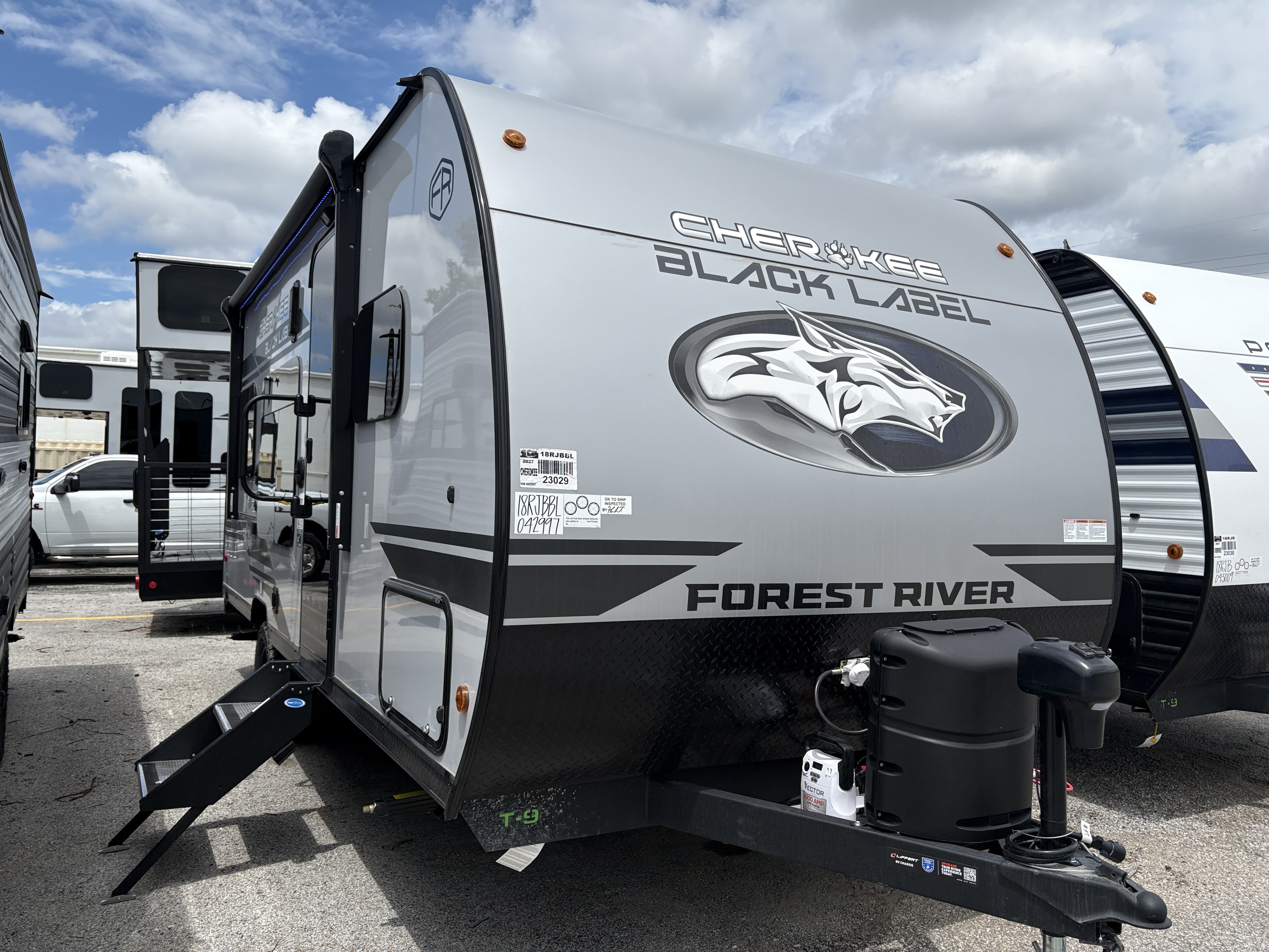 2027 Forest River Cherokee Wolf Pup 18RJBBLW Travel Trailer Toy Hauler RV