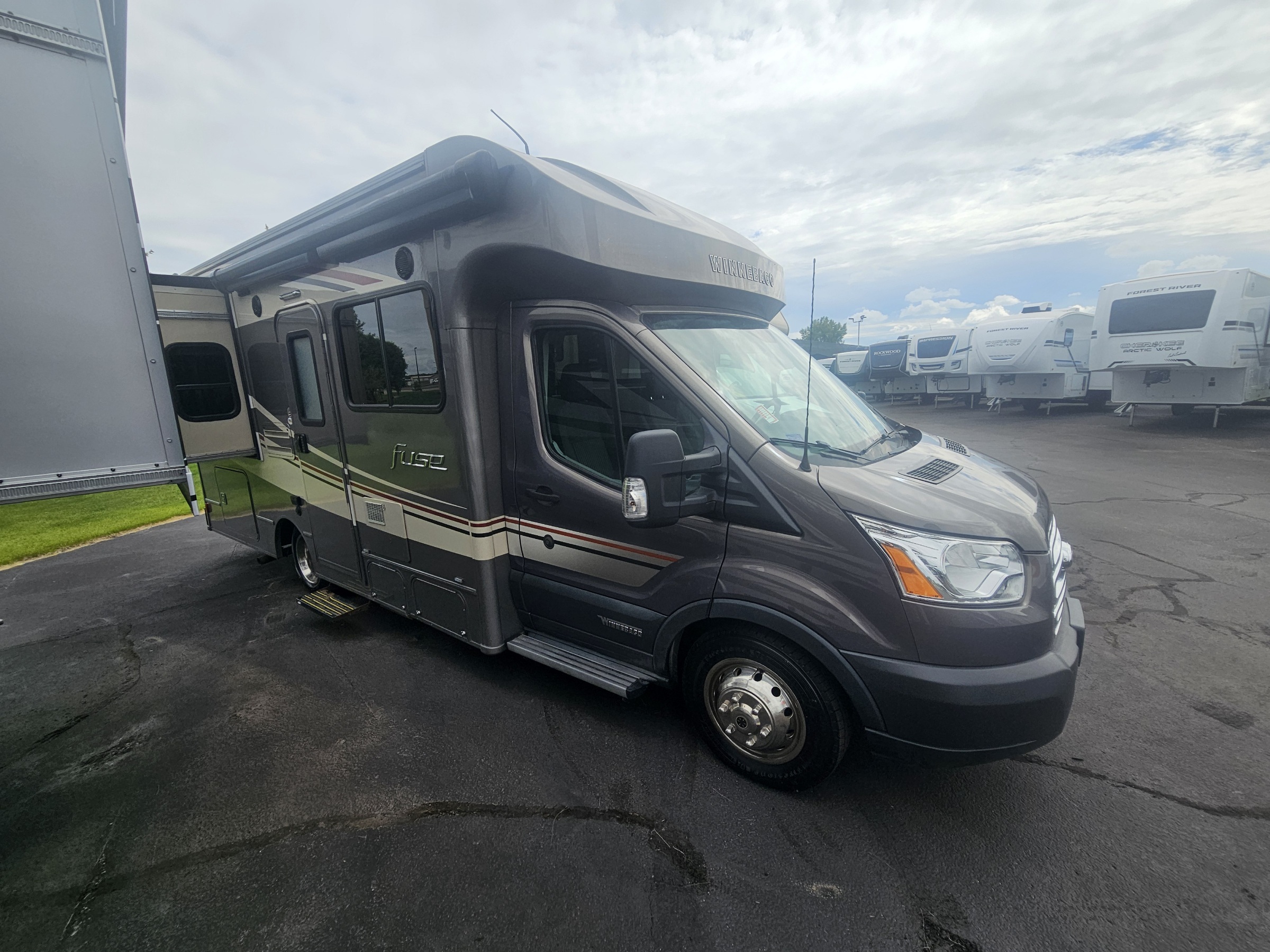 2017 Winnebago Fuse 23T in detroit lakes MN