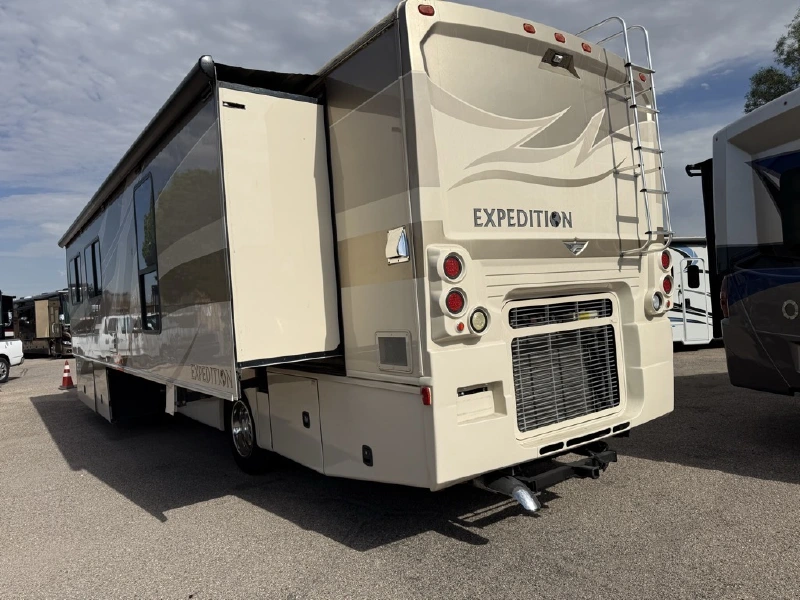 2008 FLEETWOOD EXPEDITION 38V