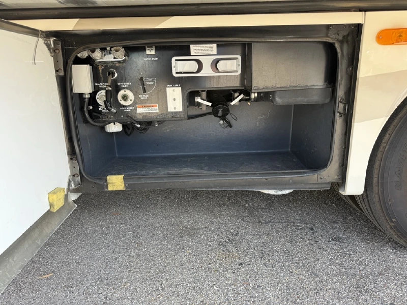 2008 FLEETWOOD EXPEDITION 38V