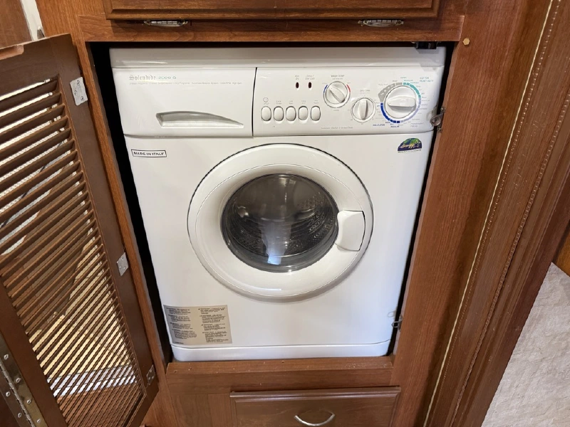 2008 FLEETWOOD EXPEDITION 38V