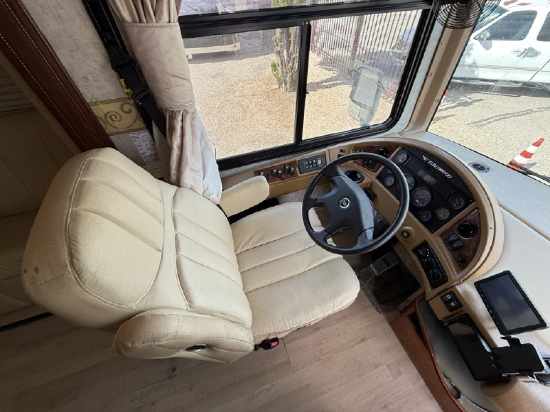 2008 FLEETWOOD EXPEDITION 38V