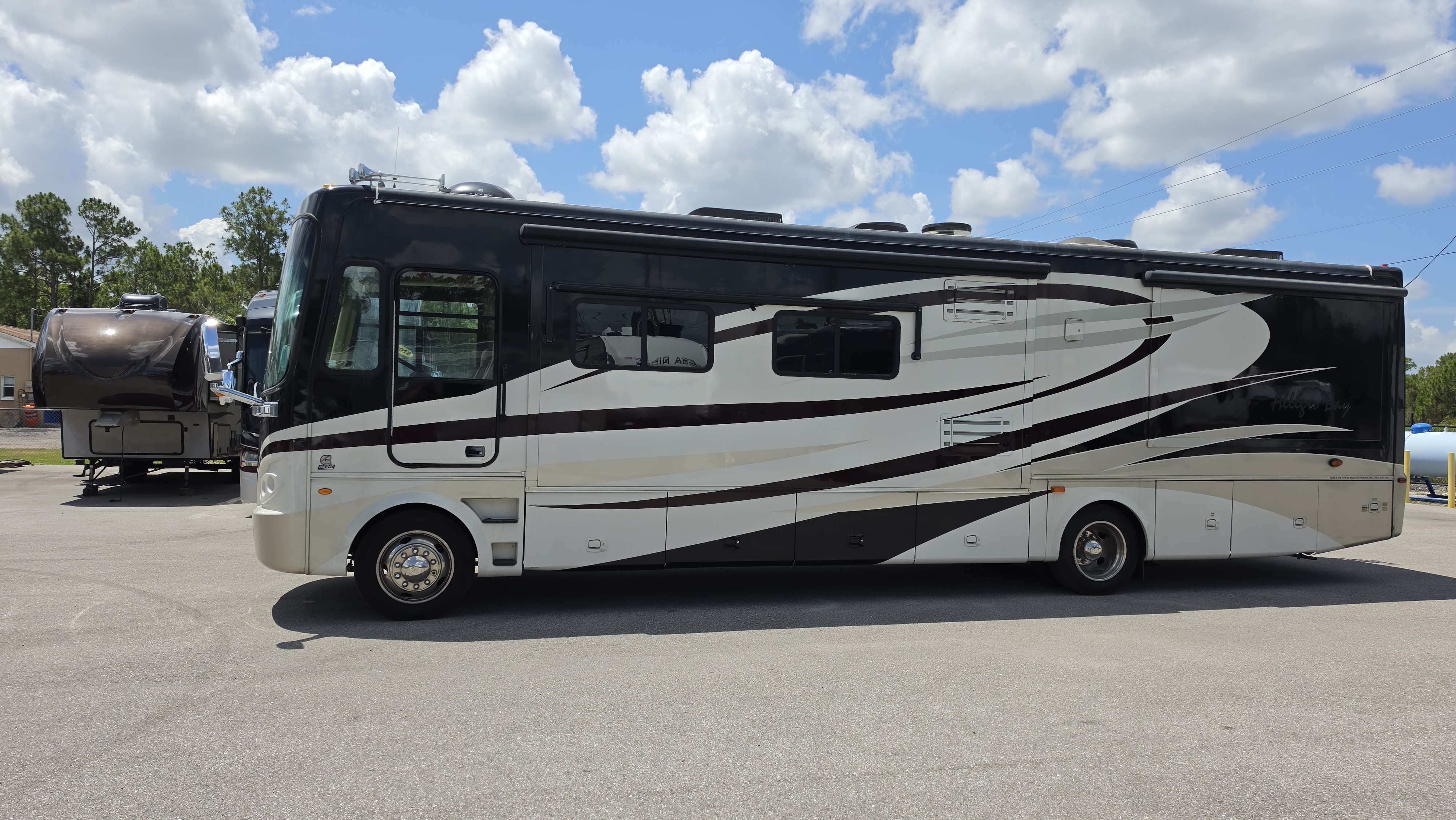 2009 Tiffin Motorhomes ALLEGRO BAY 38TGB in punta gorda FL