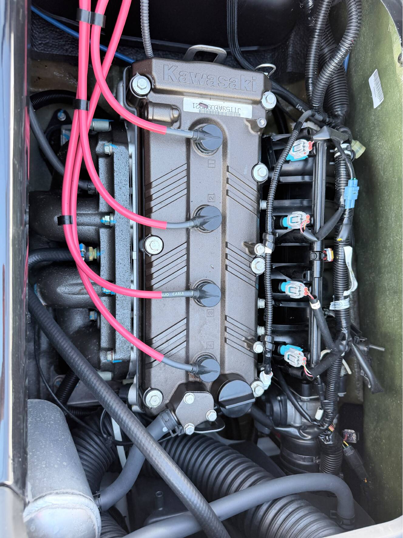 A photo of this 2024 Kawasaki JET SKI STX 160LX