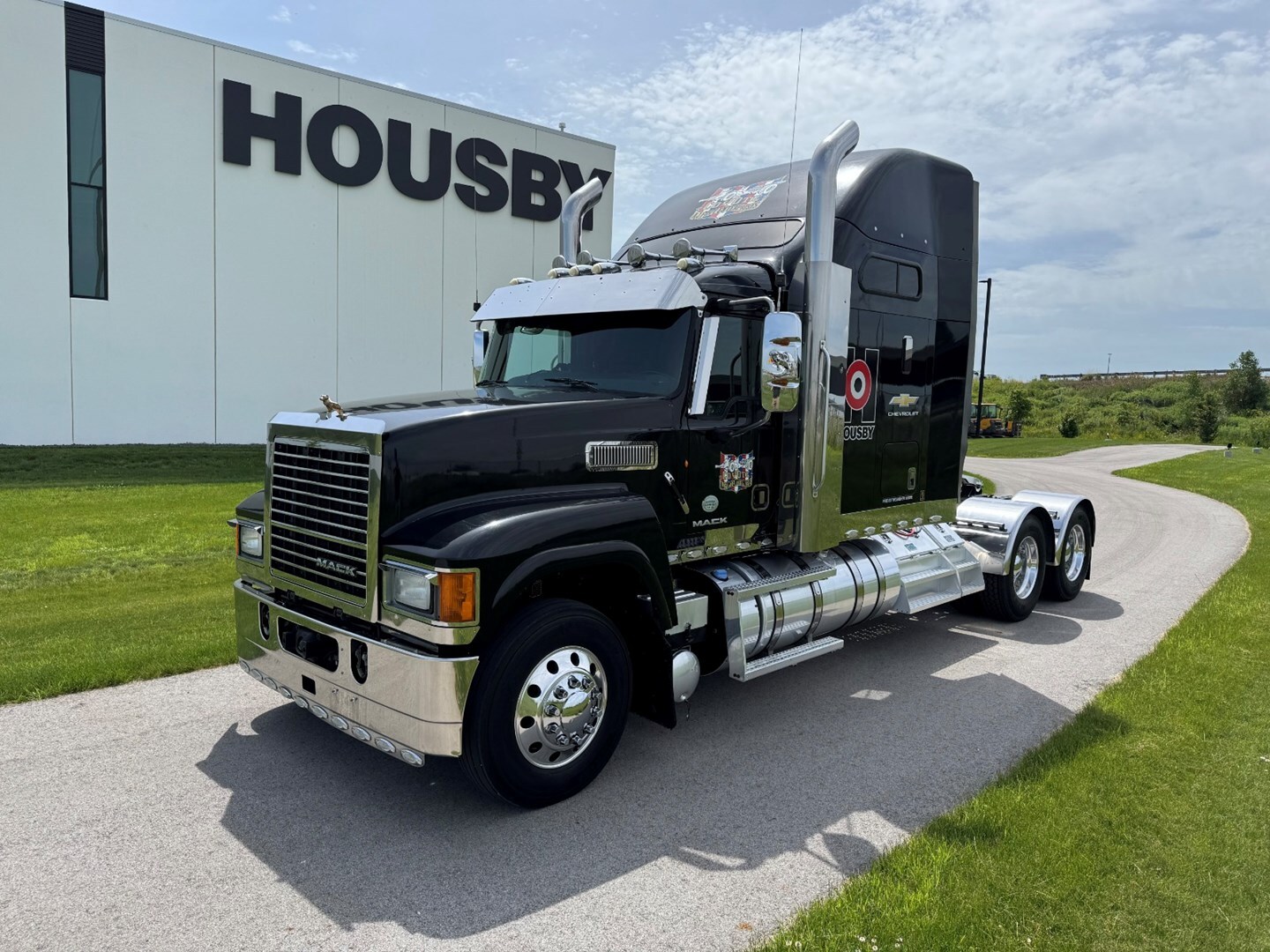 2014 MACK 600 in Ankeny, IA