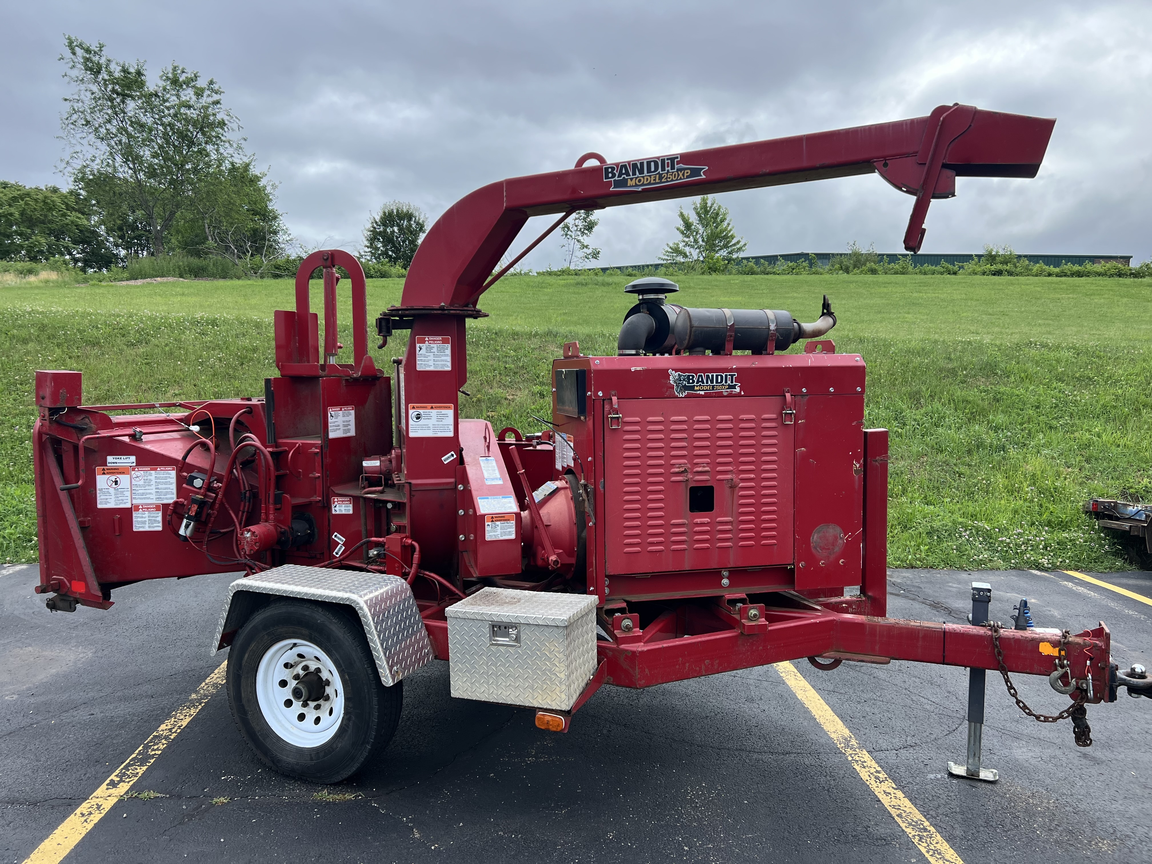 2011 BANDIT 250XP WOOD CHIPPER in Scottdale, ME