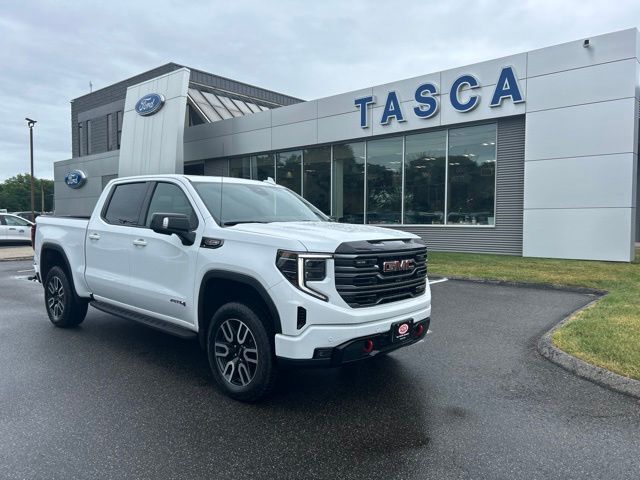 2025 GMC SIERRA in Berlin, CT