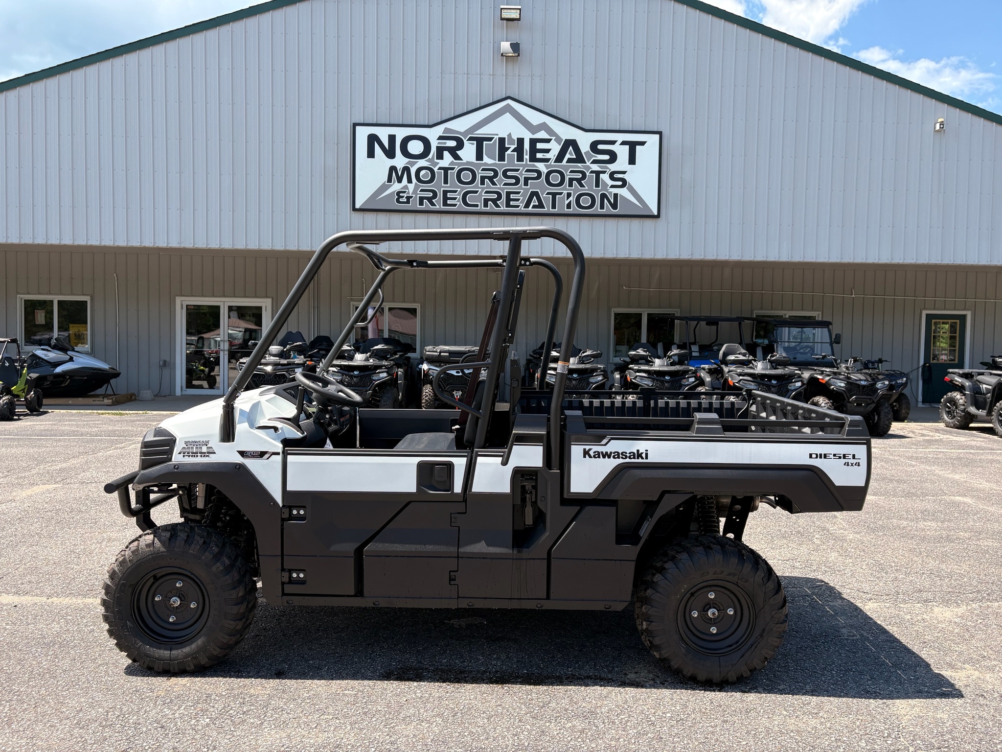 New White 2025 Kawasaki Mule Pro-Dx Eps UTV. Four Wheelers For