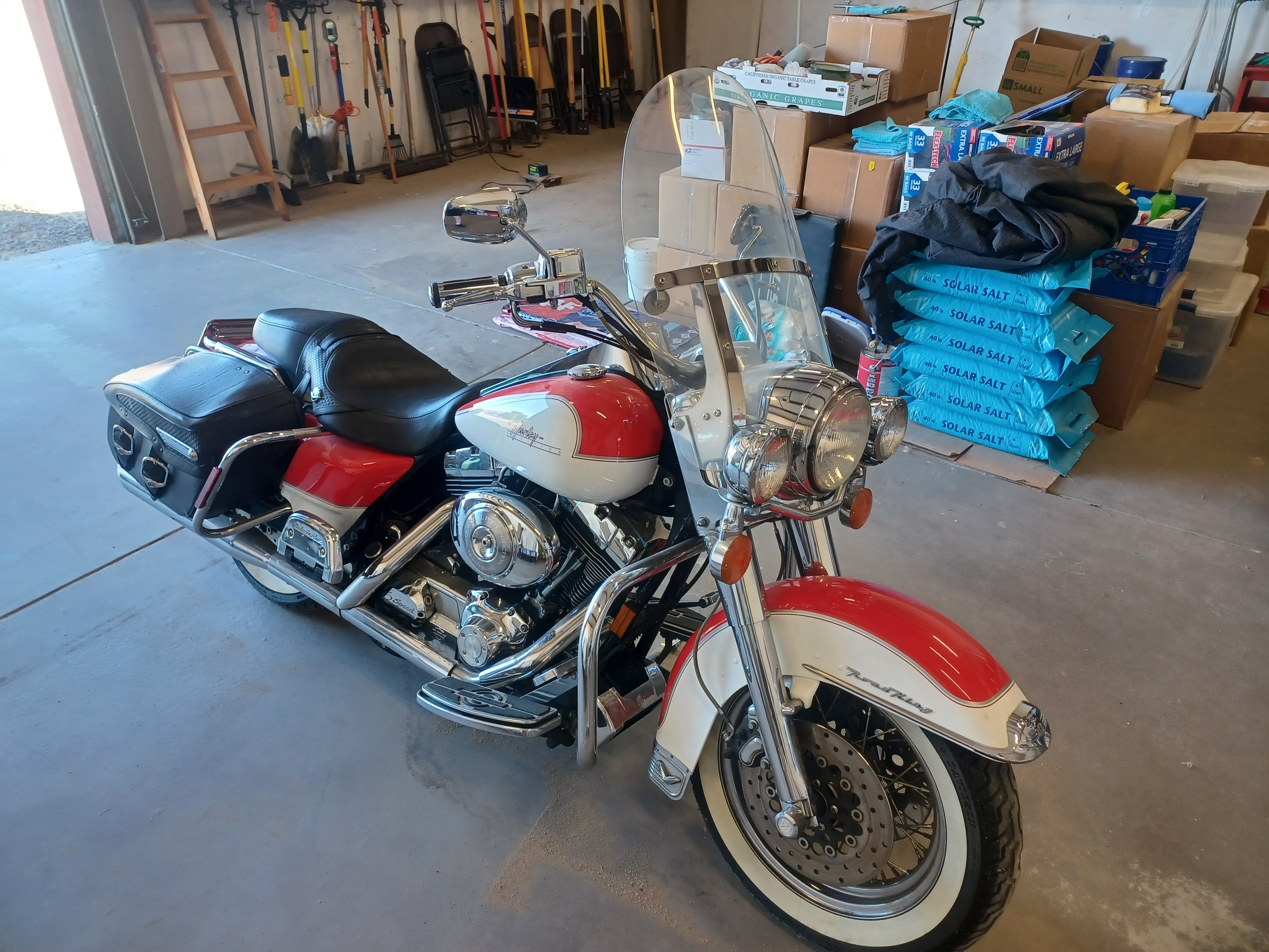2000 Harley-Davidson ROAD KING CLASSIC CLASSIC in Silver Springs, NV