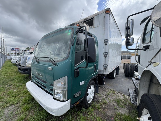 2017 ISUZU NQR in Miami, FL