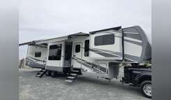 2019 Highland Ridge OPEN RANGE 3X 387RBS RV