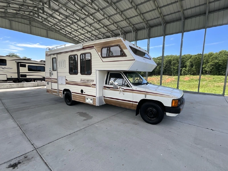 1986 TRAVELMASTER