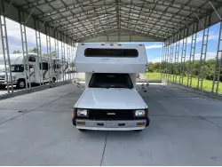 1986 TRAVELMASTER SAVANNAH 205RK