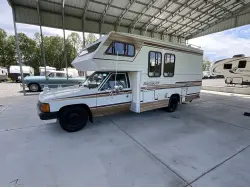 1986 TRAVELMASTER SAVANNAH 205RK