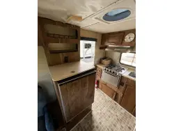 1986 TRAVELMASTER SAVANNAH 205RK