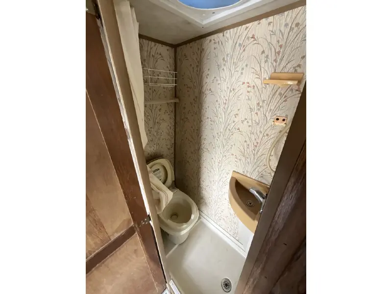1986 TRAVELMASTER SAVANNAH 205RK