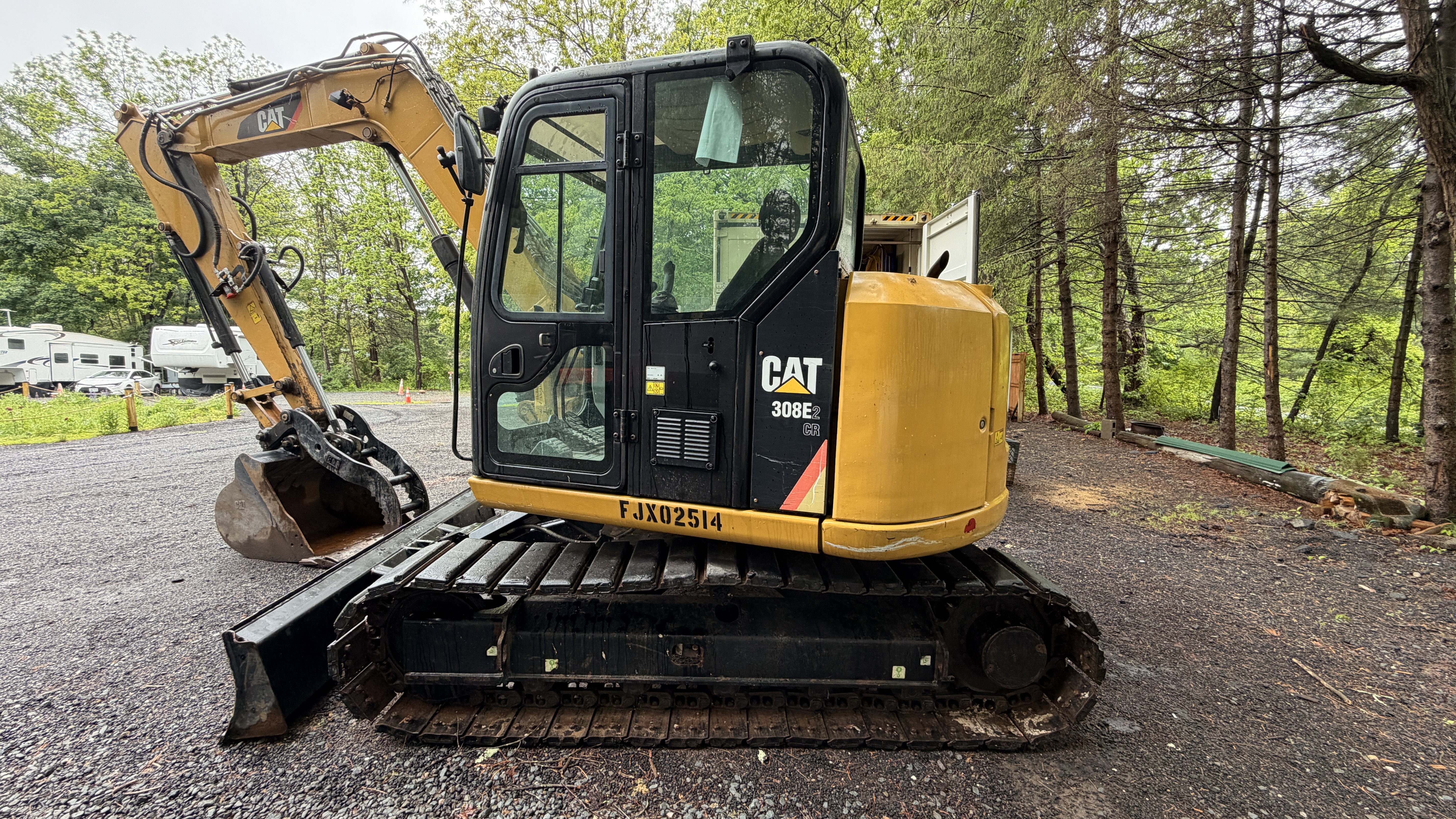 2016 CAT 308CR2 in Motague, NJ