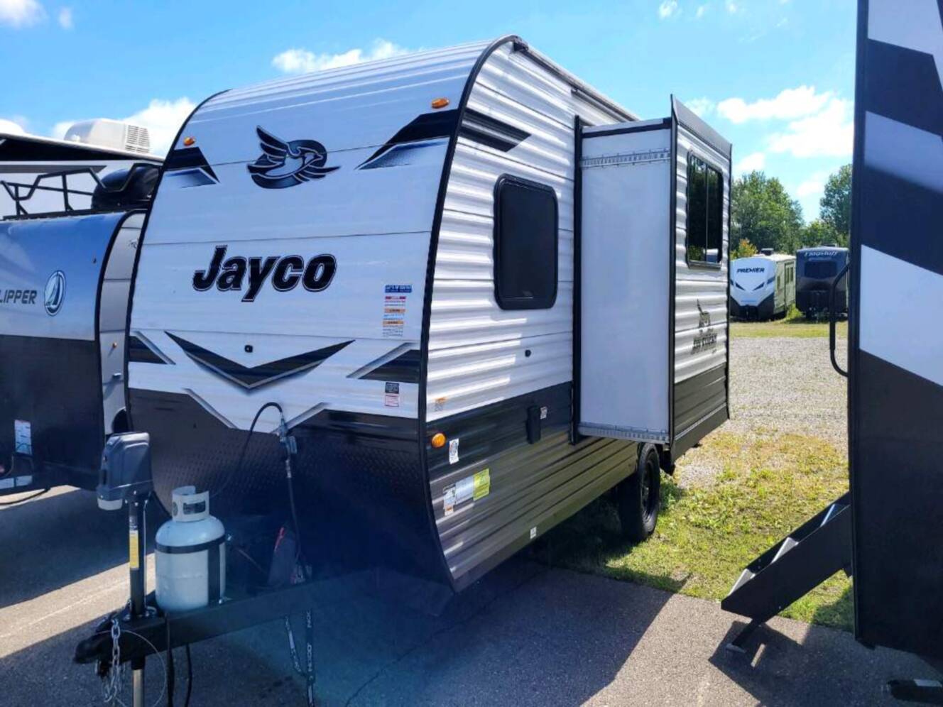 A photo of this 2024 Jayco Jay Flight SLX 184BS