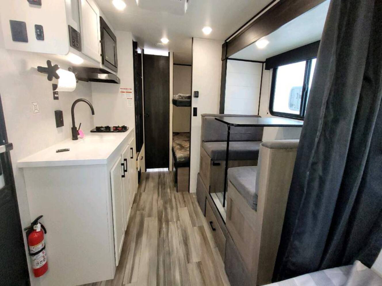 A photo of this 2024 Jayco Jay Flight SLX 184BS