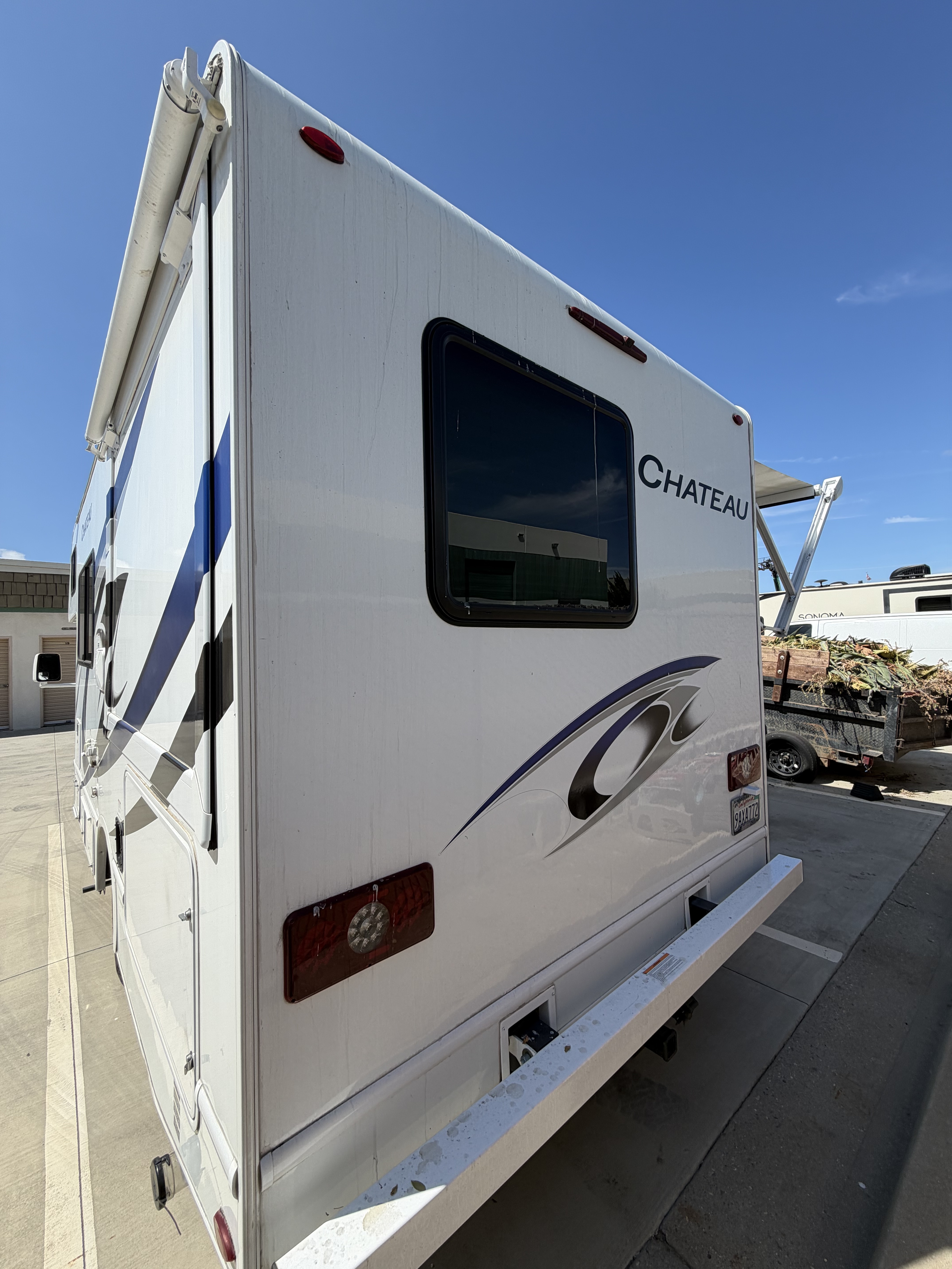 2022 Thor Motor Coach CHATEAU 22B in newbury park CA