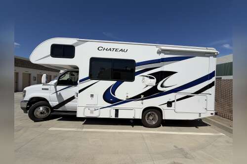 2022 Thor Motor Coach CHATEAU 22B in newbury park CA