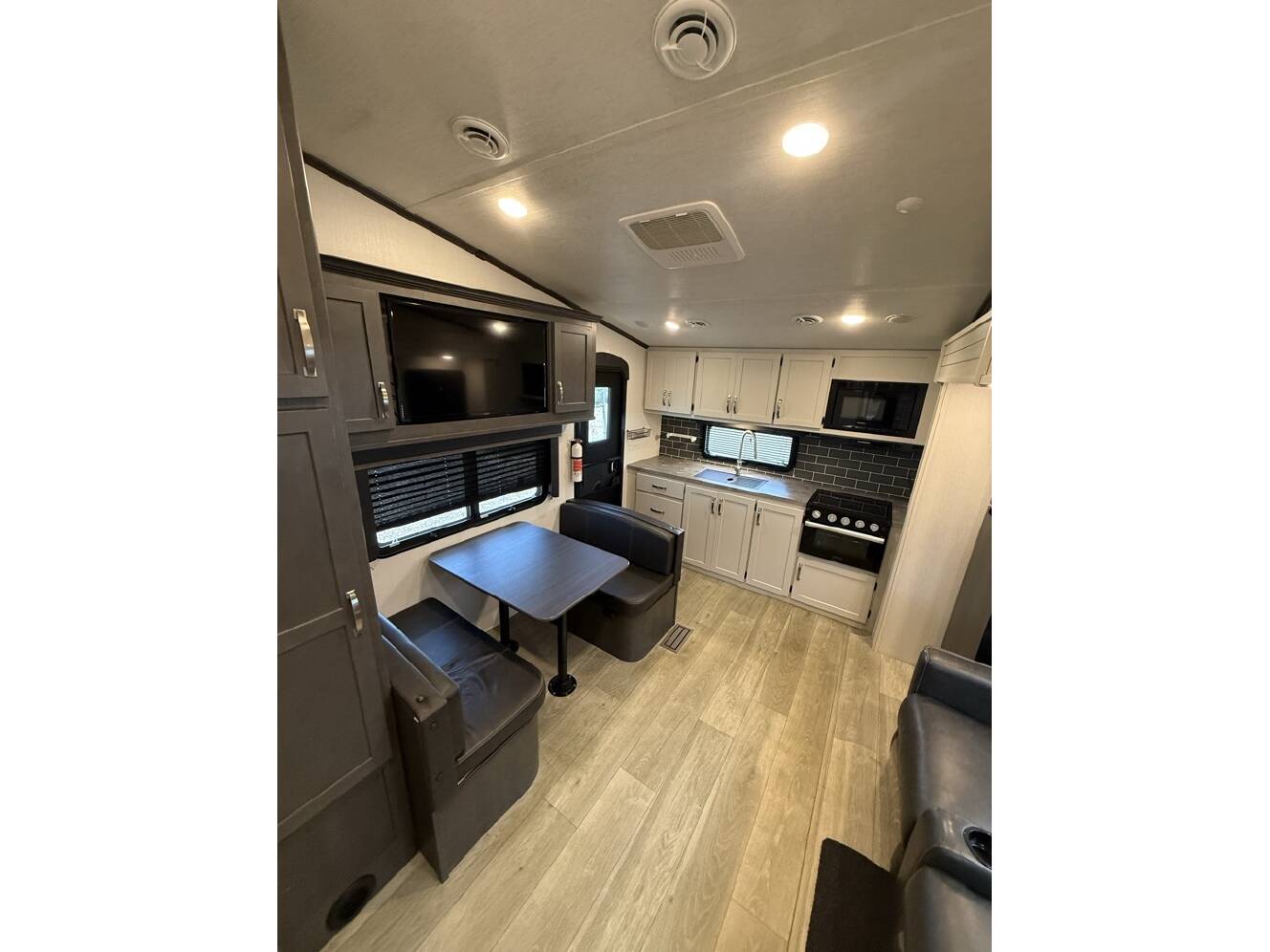 A photo of this 2024 Keystone COUGAR SPORT 2100RK