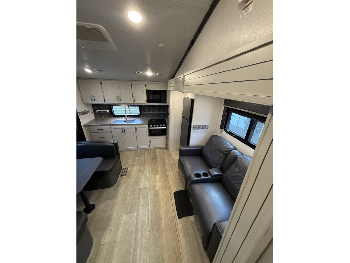 A photo of this 2024 Keystone COUGAR SPORT 2100RK