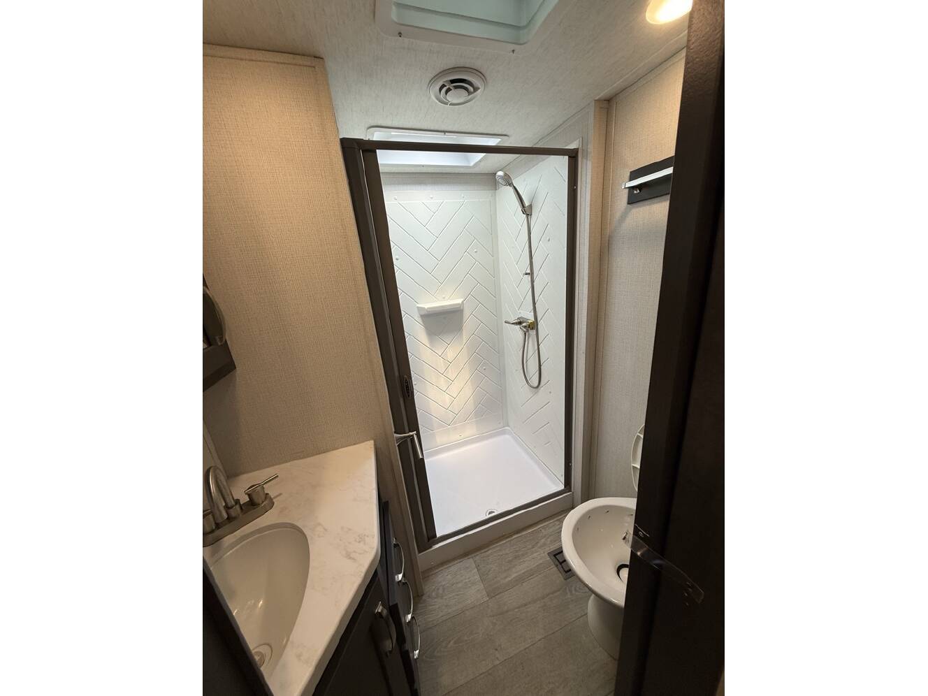 A photo of this 2024 Keystone COUGAR SPORT 2100RK