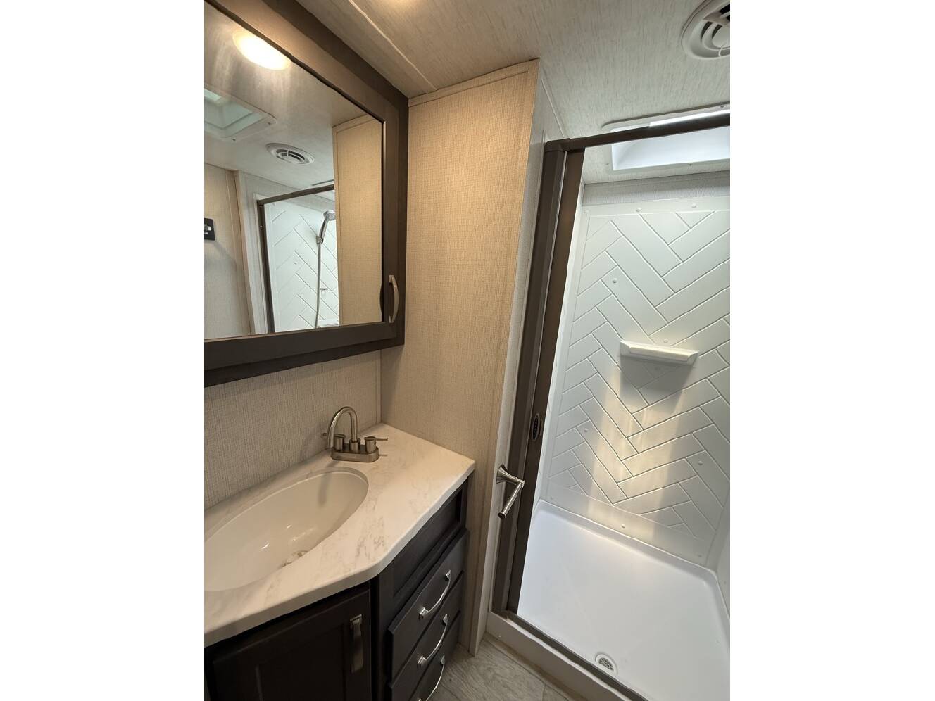 A photo of this 2024 Keystone COUGAR SPORT 2100RK