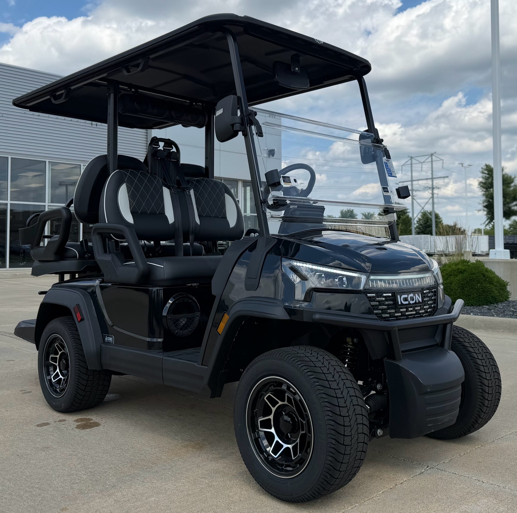 2026 Icon Electric Vehicles ICON i40X L in lafayette IN