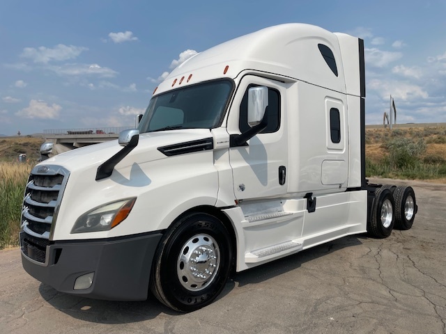 2019 FREIGHTLINER CASCADIA 126 in Salt Lake City, UT