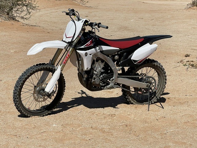 2011 Yamaha YZ 450F 450F in Mission Viejo, CA