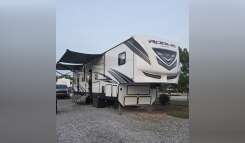 2022 Forest River VENGEANCE ROGUE ARMORED 4007-G2 RV