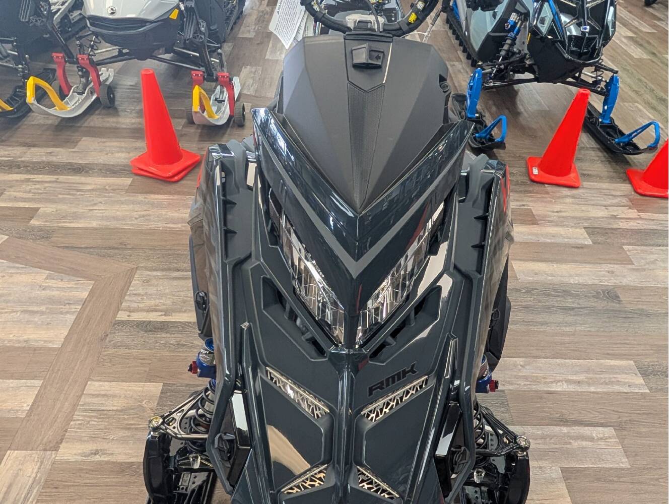 A photo of this 2026 Polaris 850 RMK Khaos 155 SC