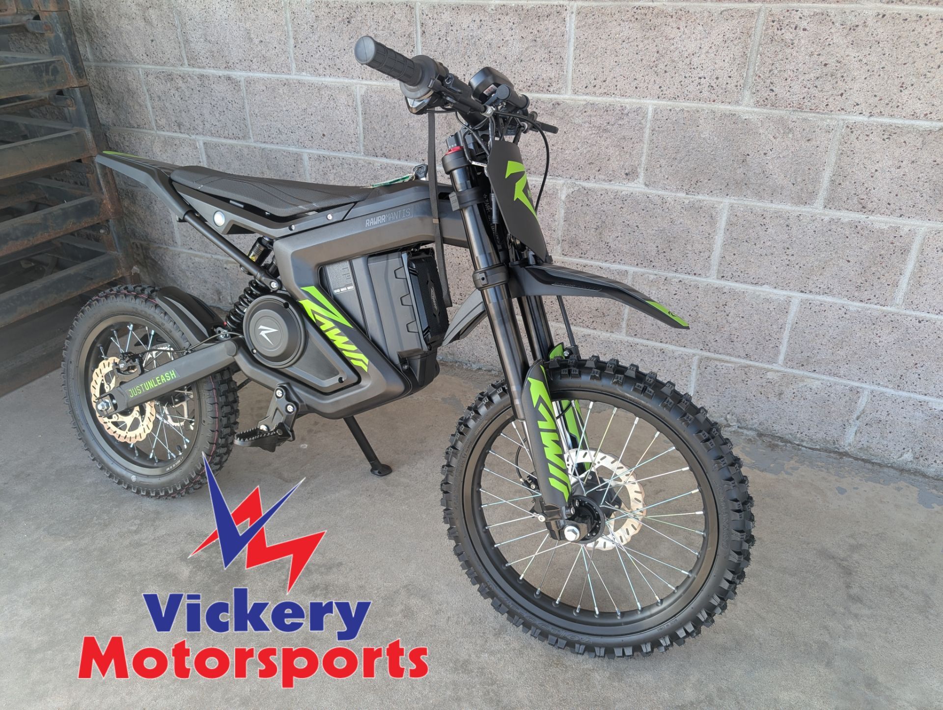 2025 Rawrr Inc Mantis Mini R17 in Denver, CO
